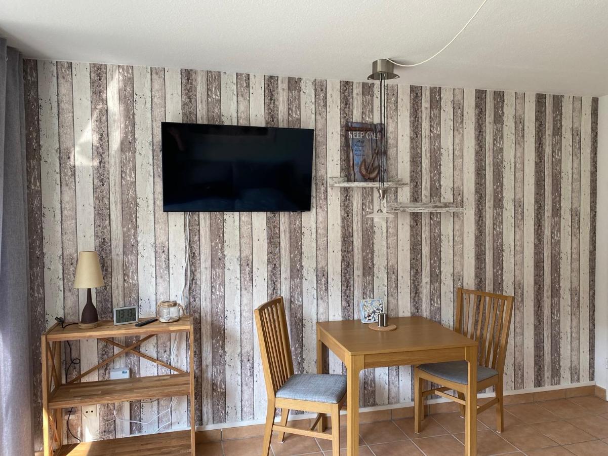 Ferienapartment Rosengrund Busum Exterior photo